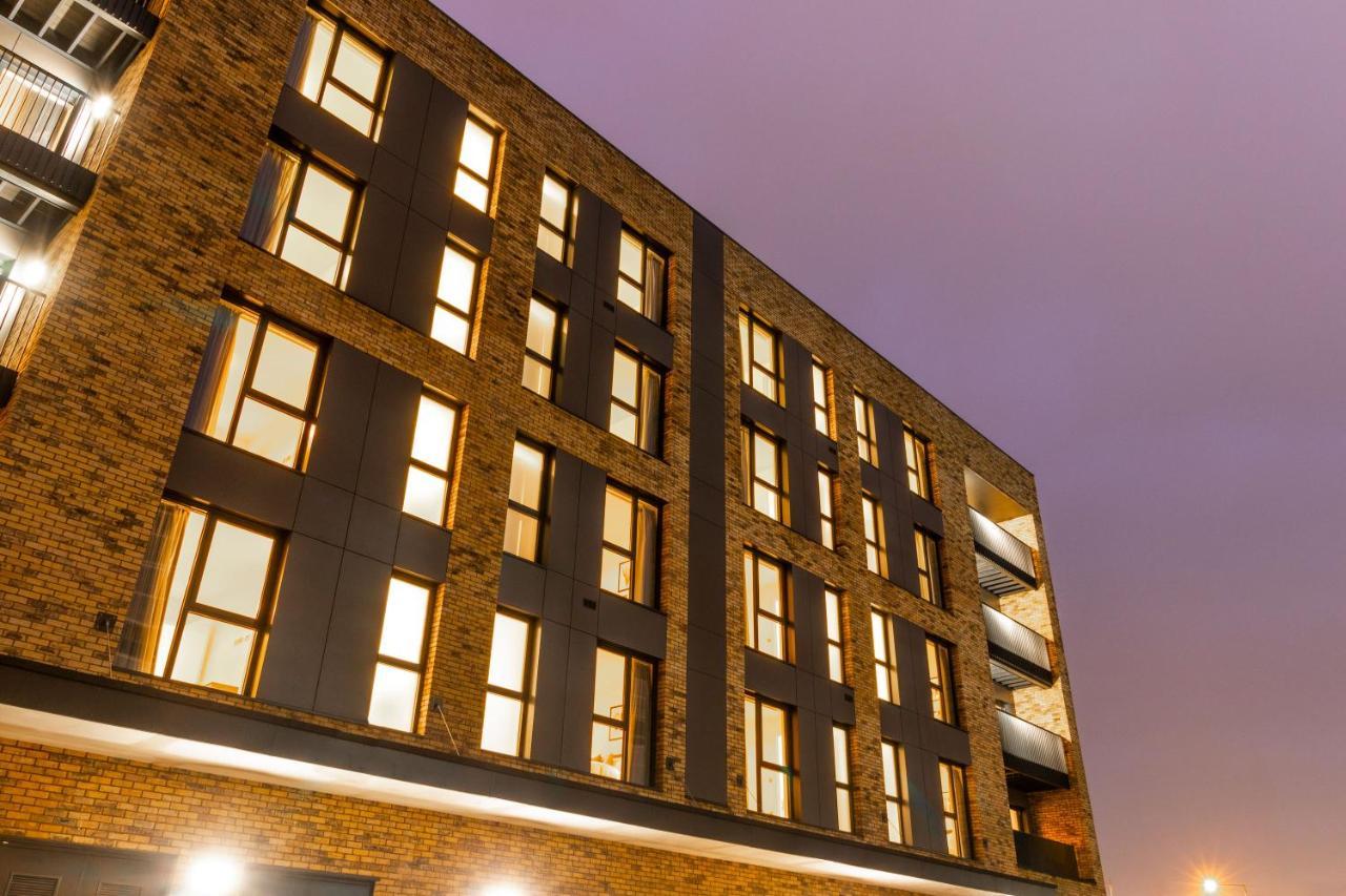 Seven Living Ashford - Modern And Spacious Apartments Exterior foto